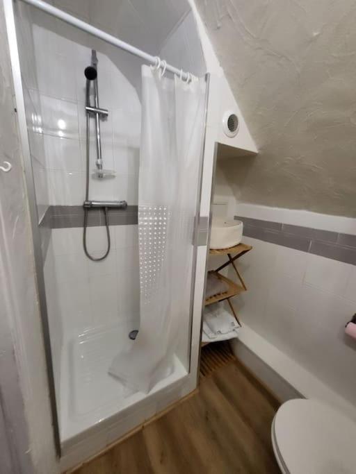 Charmant Appartement Au Coeur Du Quartier St-Pierre Amiens Exterior foto